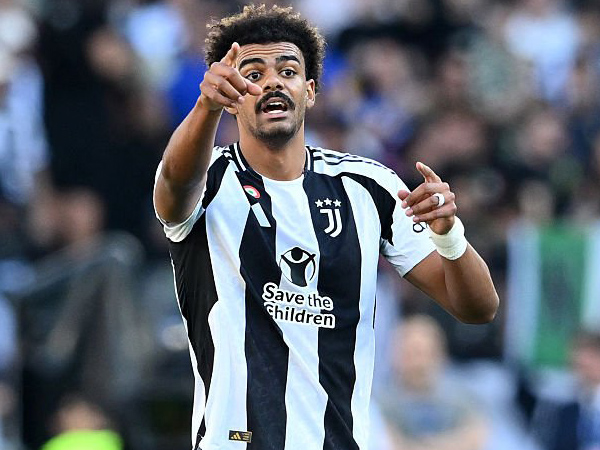 Renato Veiga Berpeluang Kembali Perkuat Juventus
